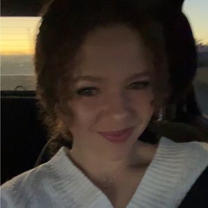 Meet your Posher, Dani